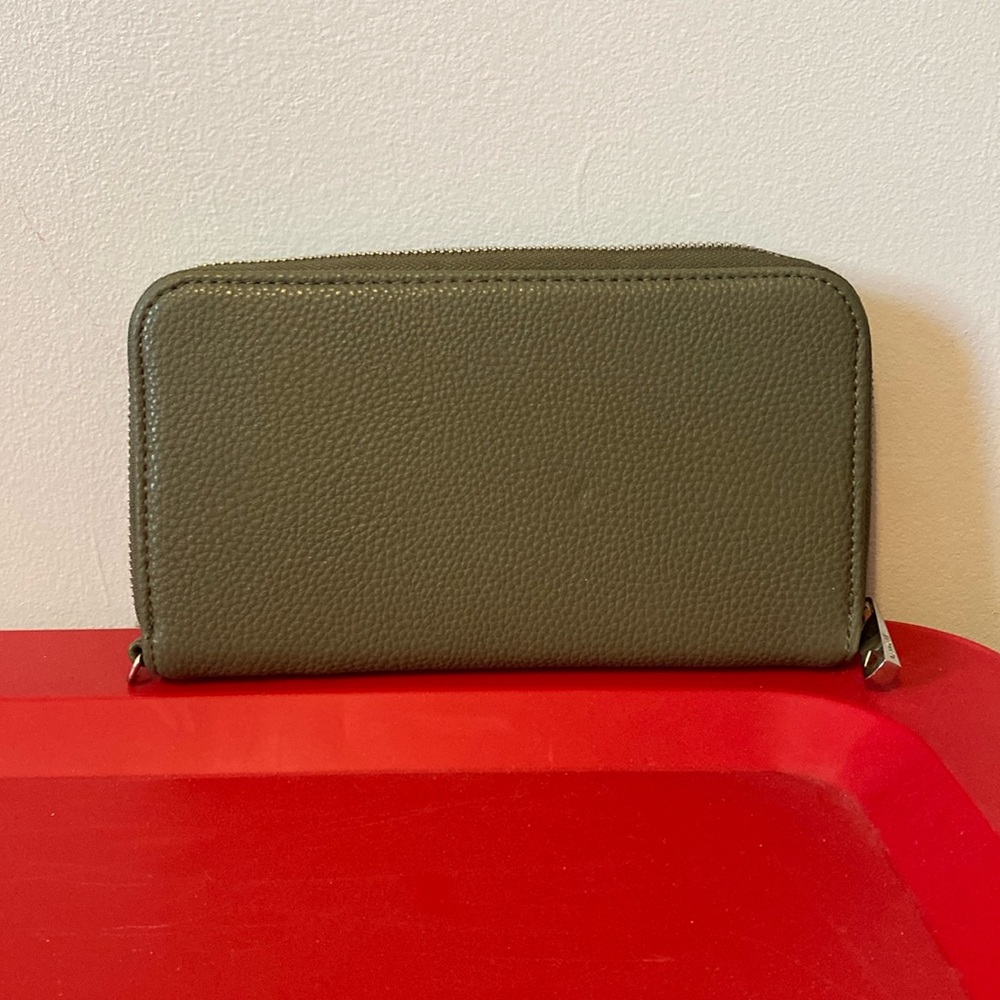 thirty-one Olive Green All About The Benjamins Wallet